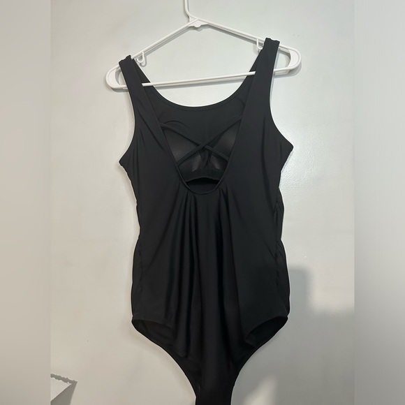 Motherhood maternity Swimsuit one piece. - Picture 7 of 7